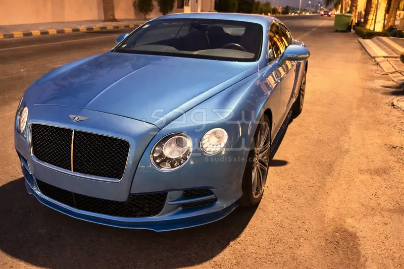 2015 بنتلي كونتيننتل جي تي سبيد