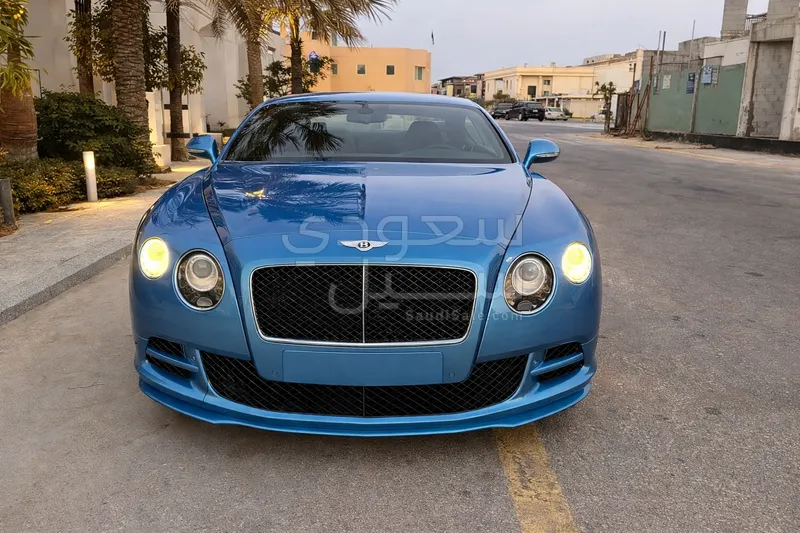 2015 بنتلي كونتيننتل جي تي سبيد
