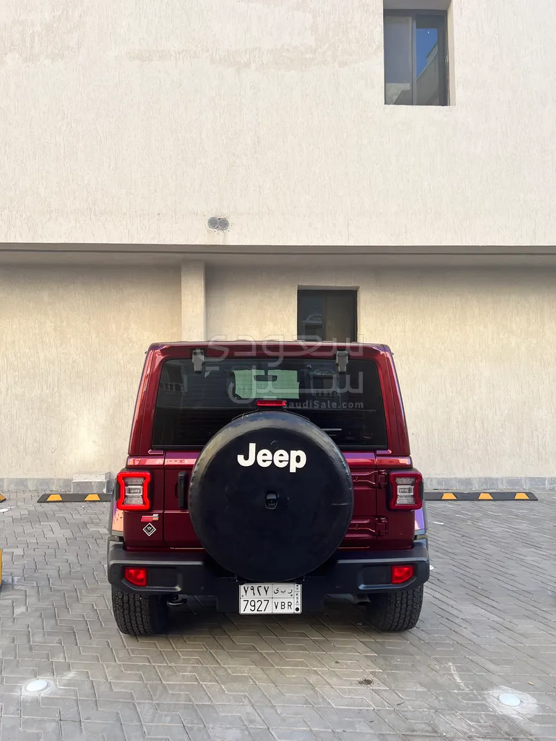 2021 جييب رانجلر صحارى