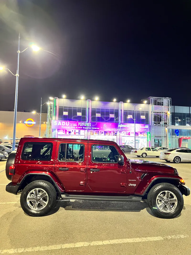 2021 جييب رانجلر صحارى