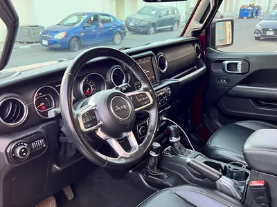 2021 جييب رانجلر صحارى