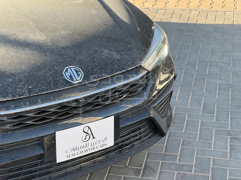 2025 ام جي ام جي 5