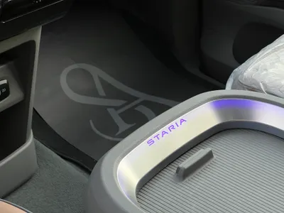 2024 هيونداي ستاريا