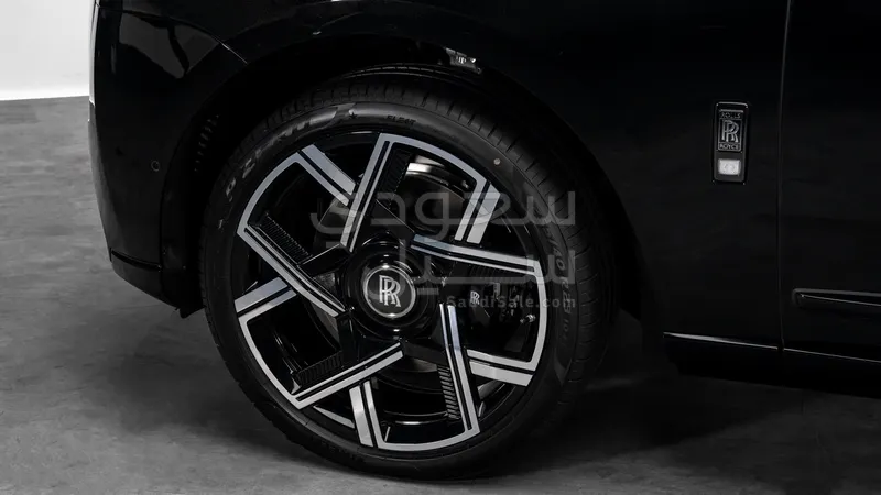 2026 رولز رويس كولينان بلاك بادج