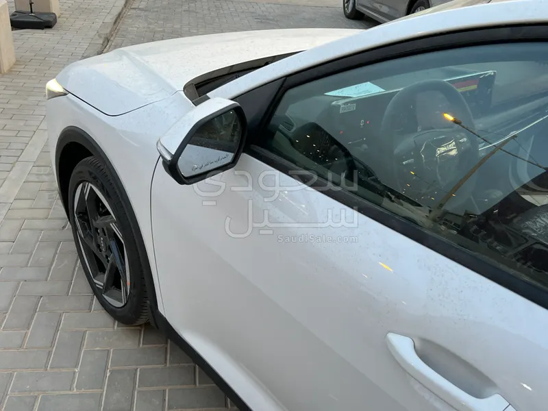 2026 كيا كاي 4