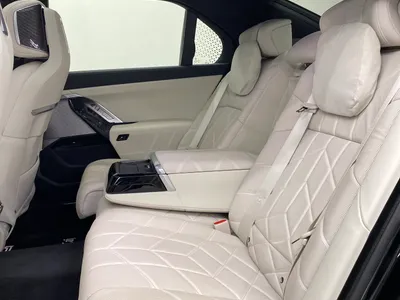 2024 بي ام دبليو الفئة السابعة 740أي