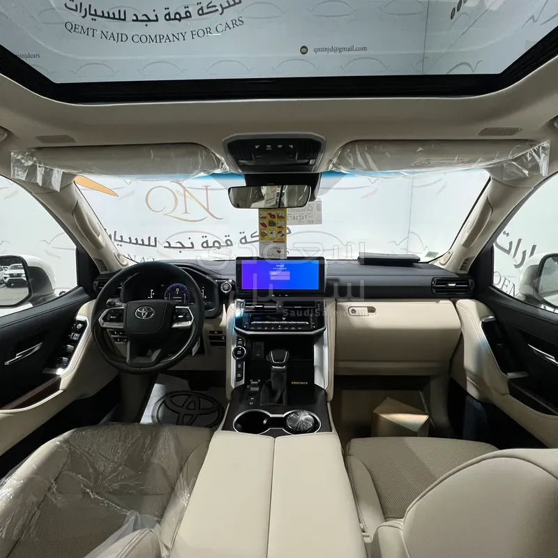 2026 تويوتا لاند كروزر جي اكس ار