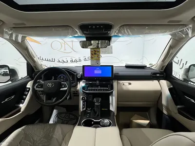 2026 تويوتا لاند كروزر جي اكس ار