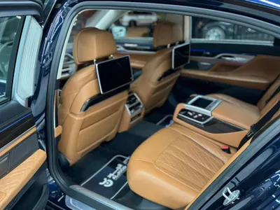 2020 بي ام دبليو الفئة السابعة 740 إل أي