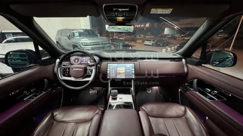 2023 لاند روفر رينج روفر اس في اوتوبيوغرافي