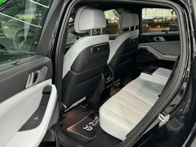 2025 بي ام دبليو الفئة اكس 6