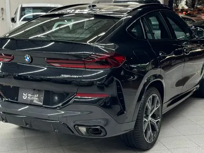 2025 بي ام دبليو الفئة اكس 6