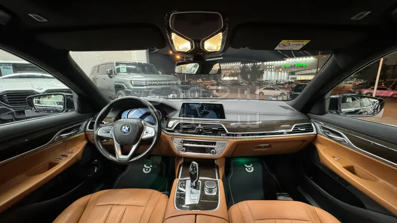 2018 بي ام دبليو الفئة السابعة 730 إل أي