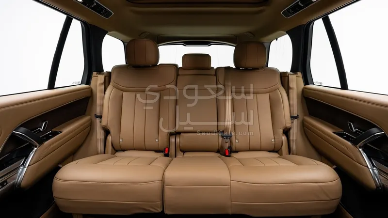 2026 لاند روفر رينج روفر اتش اس اي