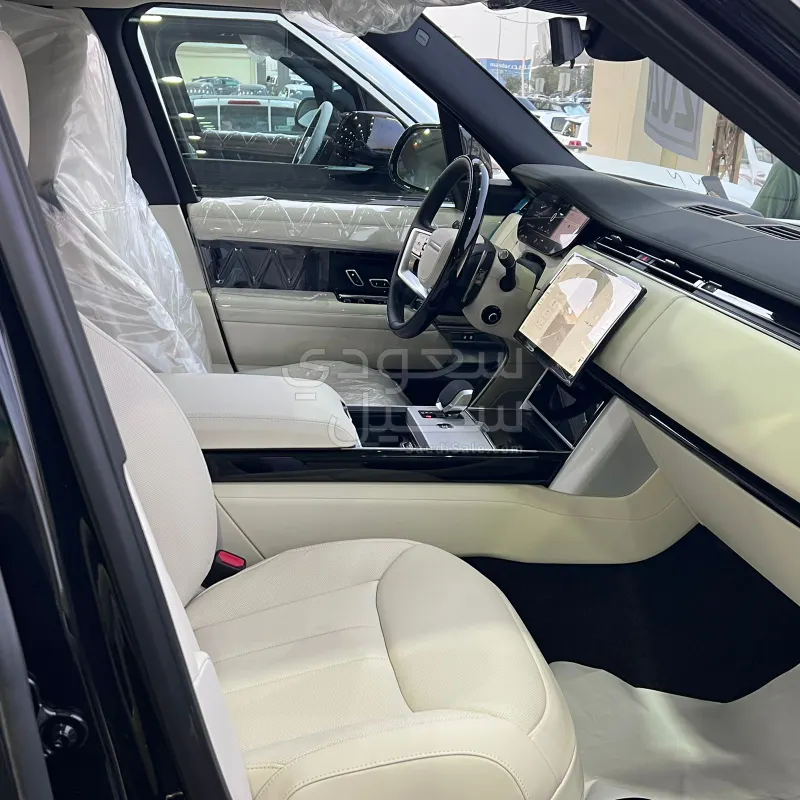 2026 لاند روفر رينج روفر اتش اس اي