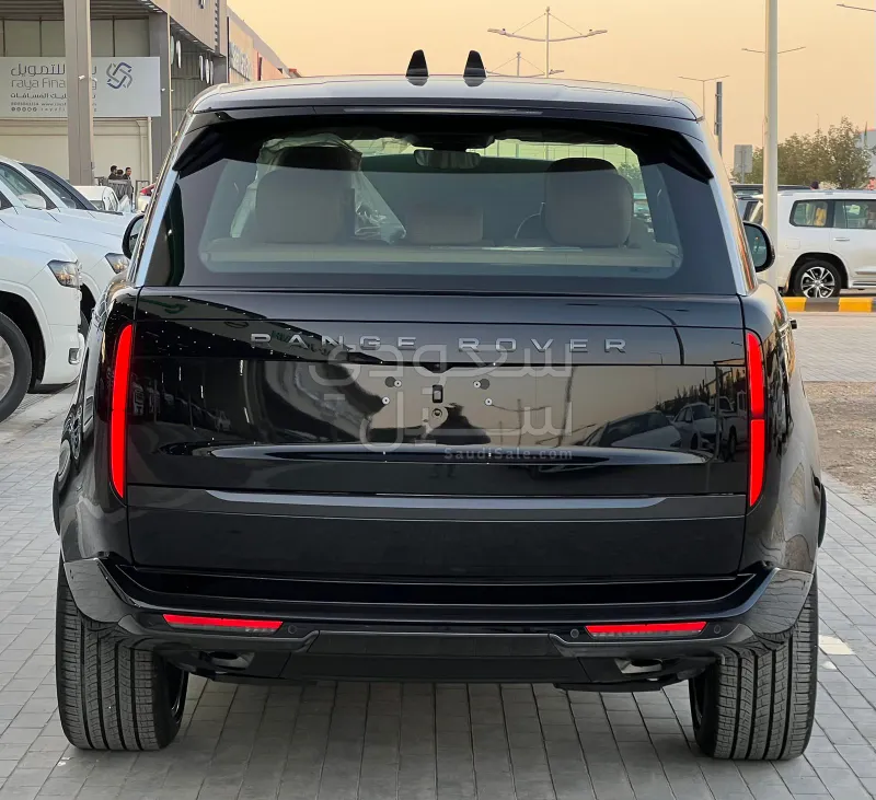 2026 لاند روفر رينج روفر اتش اس اي