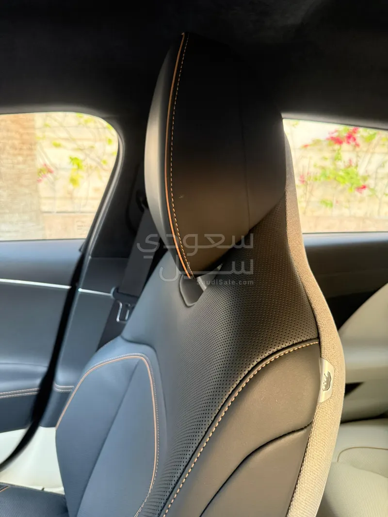 2024 لوسيد اير تورينج