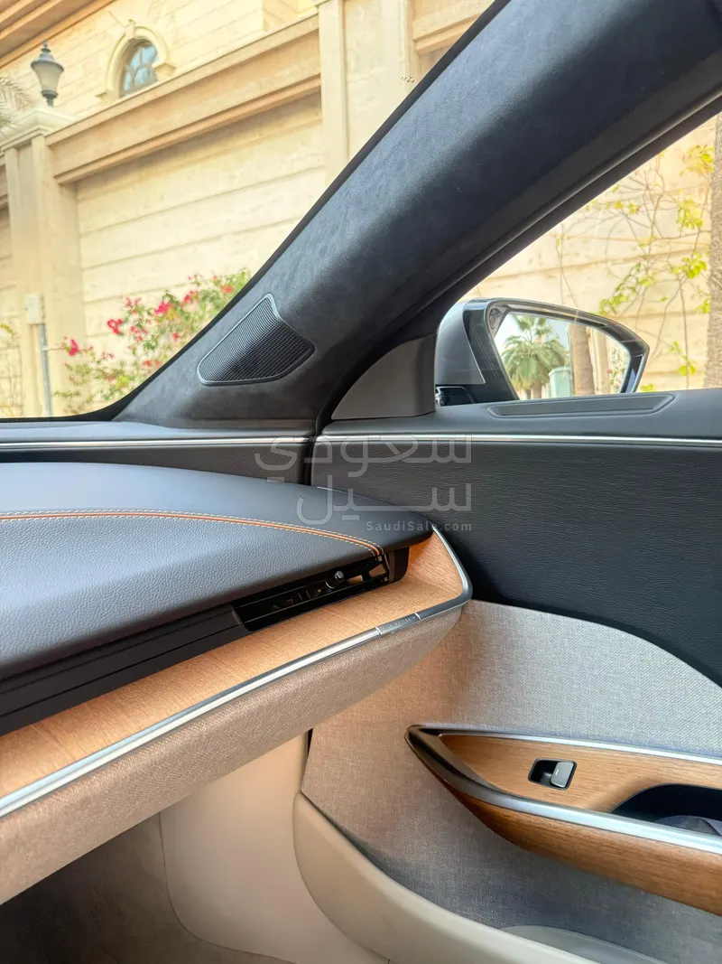 2024 لوسيد اير تورينج