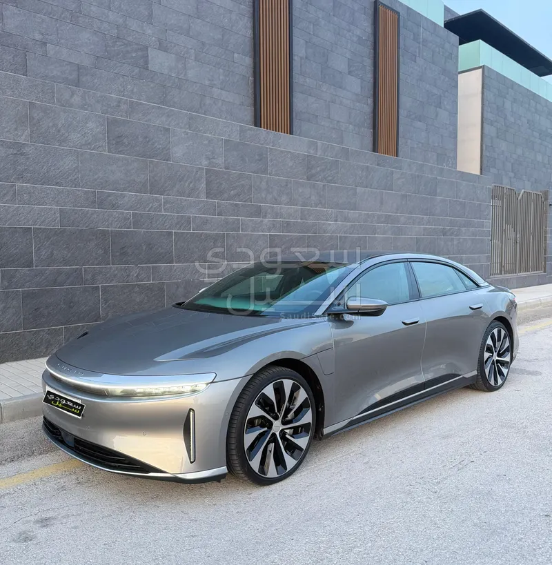 2024 لوسيد اير تورينج