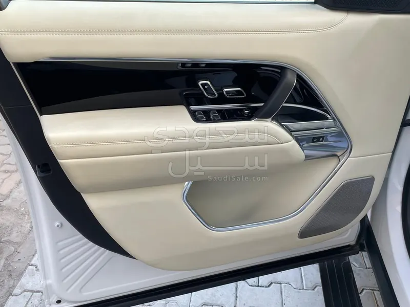 2024 لاند روفر رينج روفر اوتوبيوغرافي