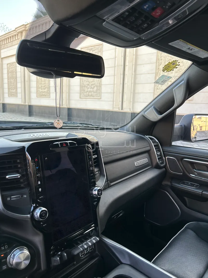 2020 دودج رام لارامي