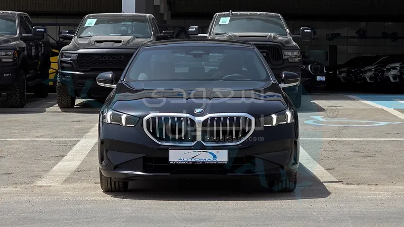 2026 بي ام دبليو الفئة الخامسة 520 أي