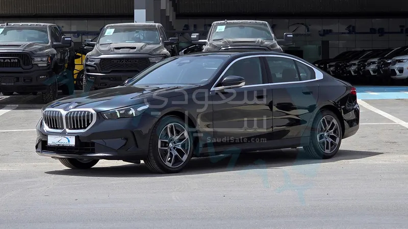 2026 بي ام دبليو الفئة الخامسة 520 أي