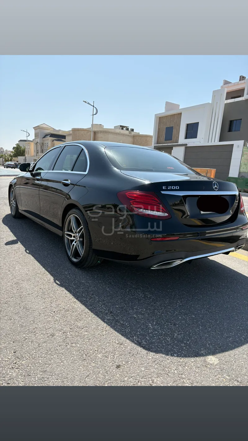 2020 مرسيدس - بنز إي 200