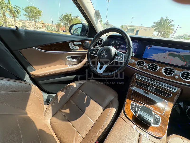 2020 مرسيدس - بنز إي 200