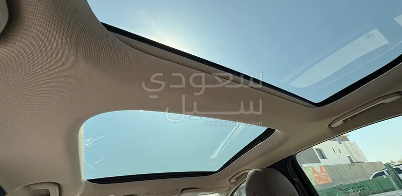 2020 مرسيدس - بنز إي 200