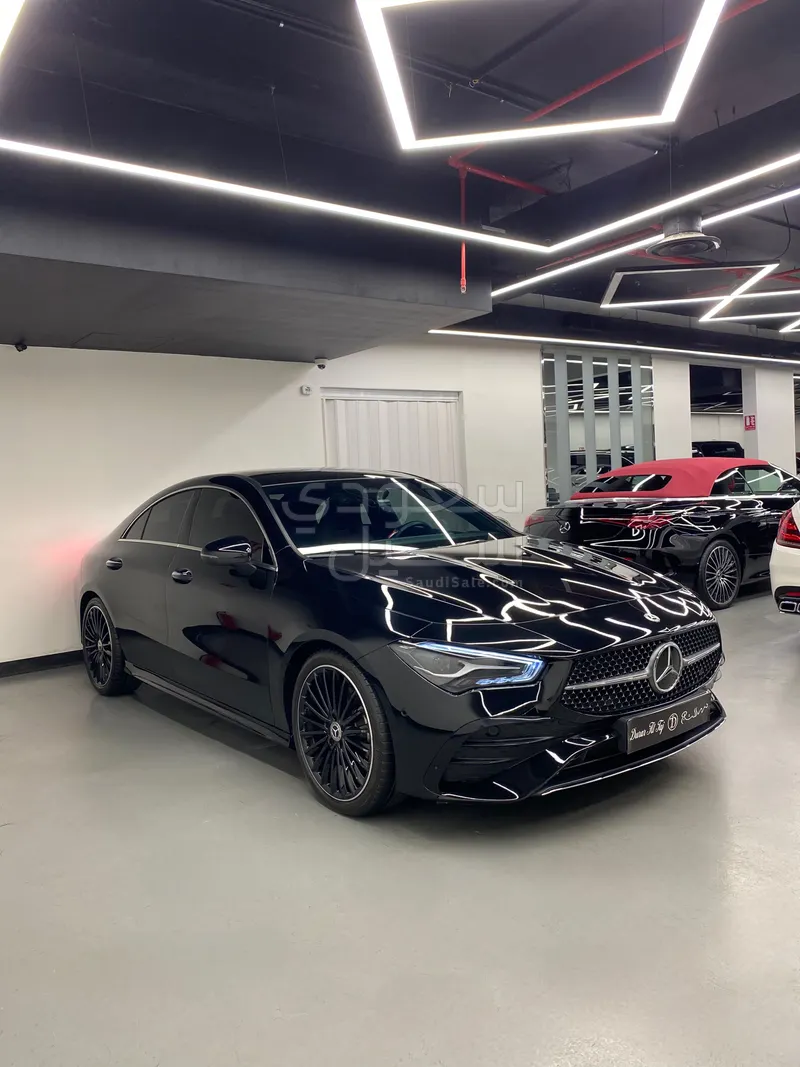 2025 مرسيدس - بنز سي إل أي 200 أي إم جي