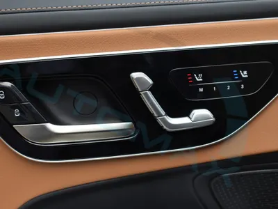 2026 مرسيدس - بنز سي إل إي 200