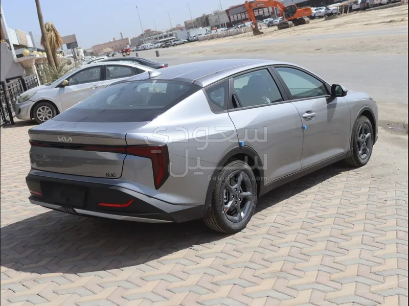 2026 كيا كاي 4