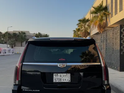 2016 كاديلاك اسكاليد سبورت