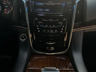 2016 كاديلاك اسكاليد سبورت