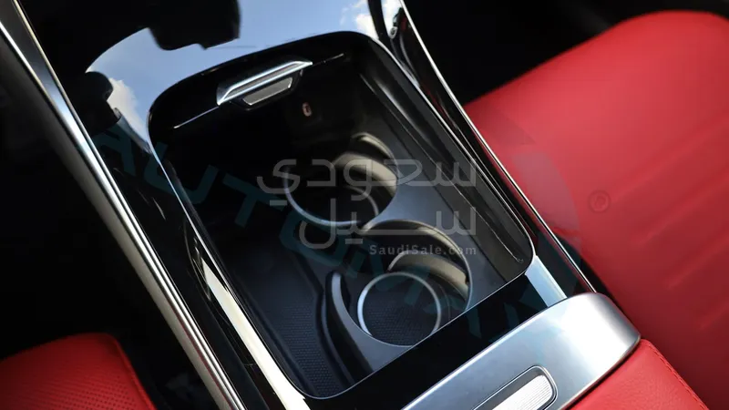 2026 مرسيدس - بنز جي إل سي 200 اي ام جي