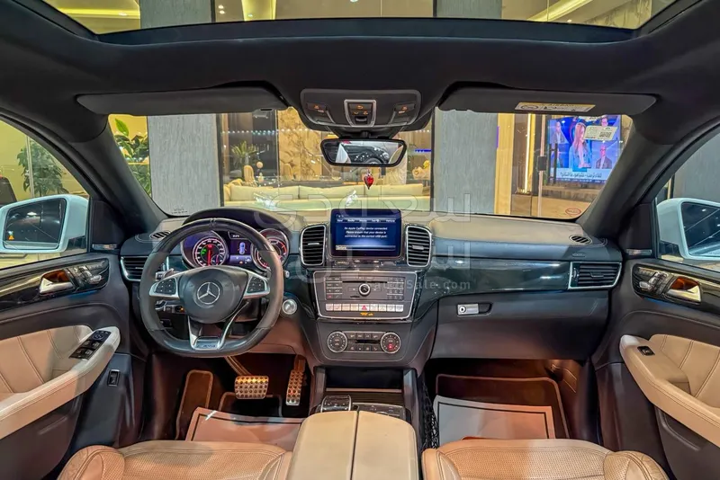 2019 مرسيدس - بنز جي إل إي 63إس أي إم جي