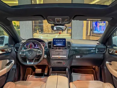 2019 مرسيدس - بنز جي إل إي 63إس أي إم جي