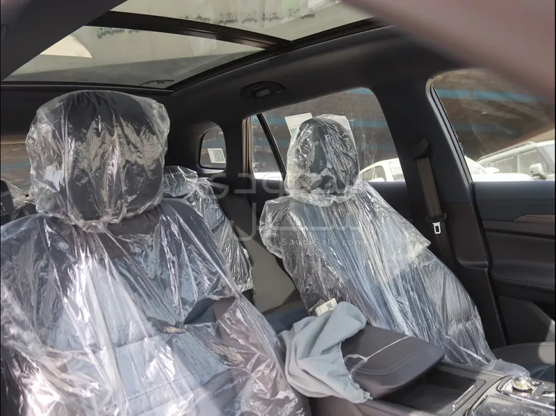 2024 فورد تيريتوري تيتانيوم بلس