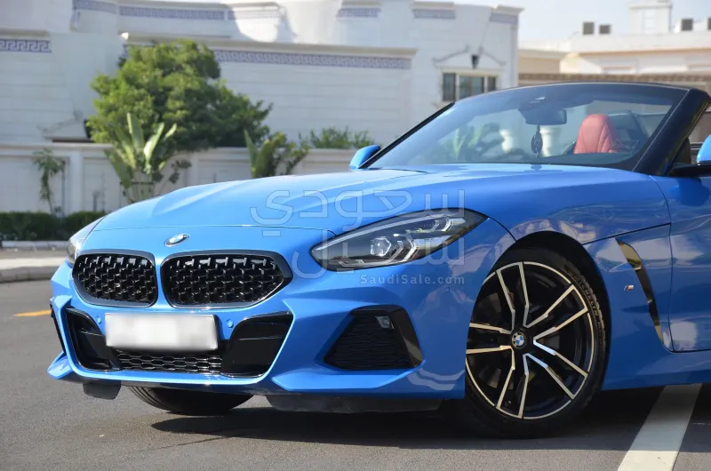 2022 بي ام دبليو الفئة زد 4