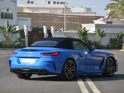 2022 بي ام دبليو الفئة زد 4