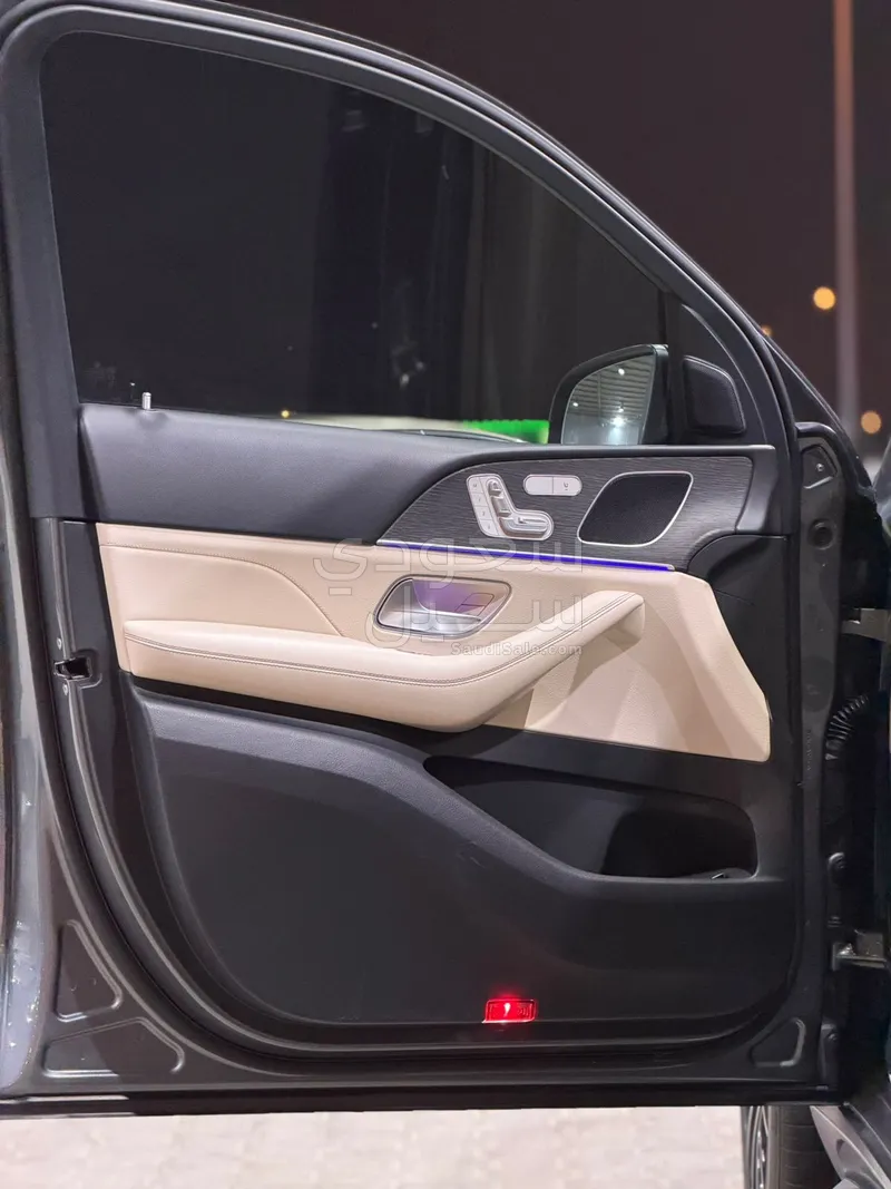 2021 مرسيدس - بنز جي إل إي 450