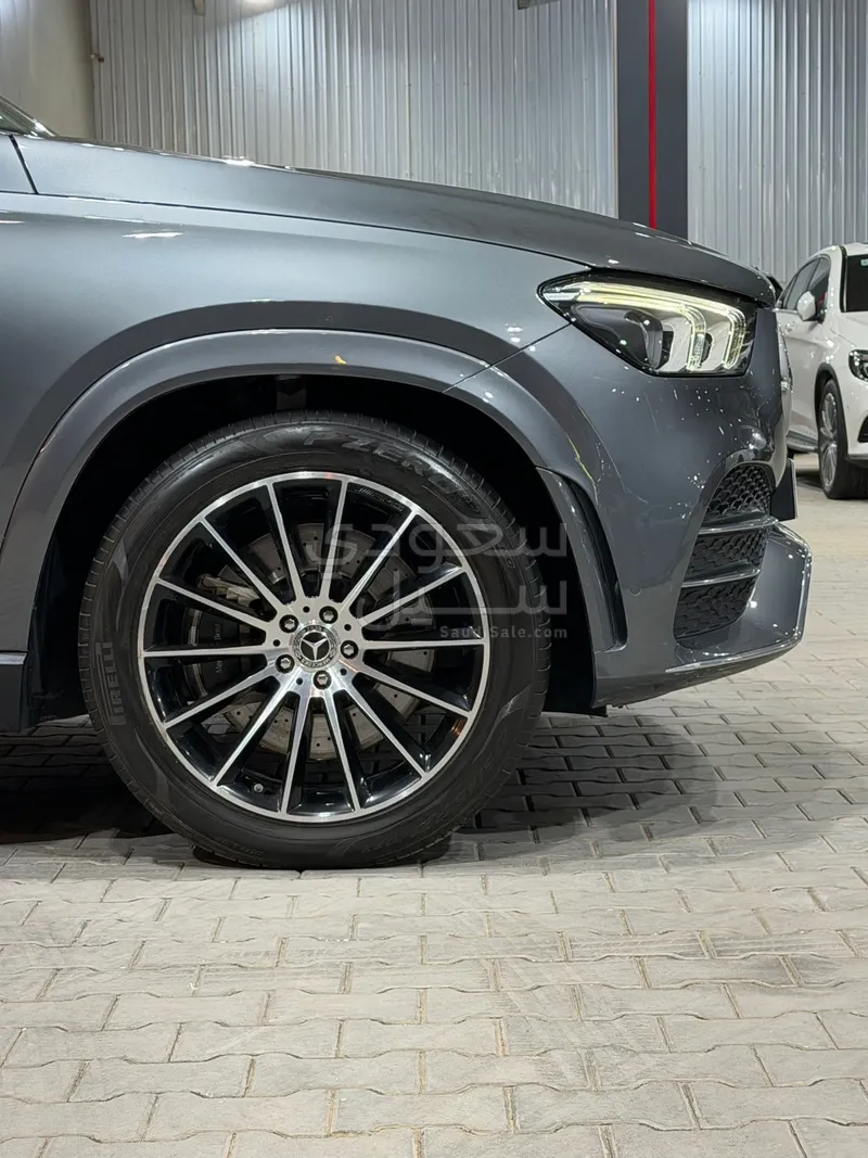 2021 مرسيدس - بنز جي إل إي 450