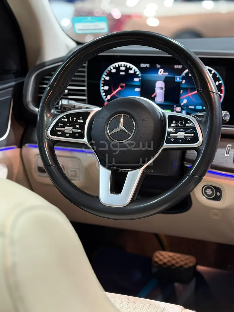 2021 مرسيدس - بنز جي إل إي 450