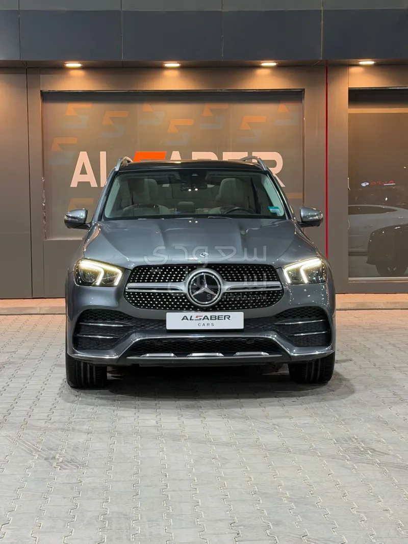 2021 مرسيدس - بنز جي إل إي 450