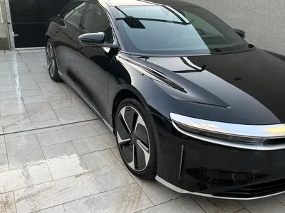 2024 لوسيد اير بيور