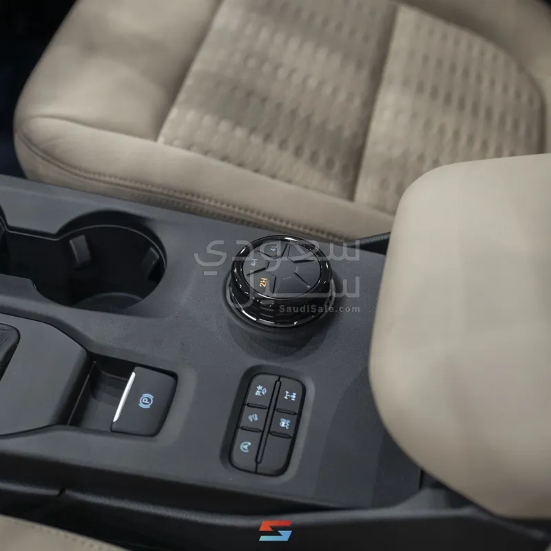 2025 فورد ايفرست