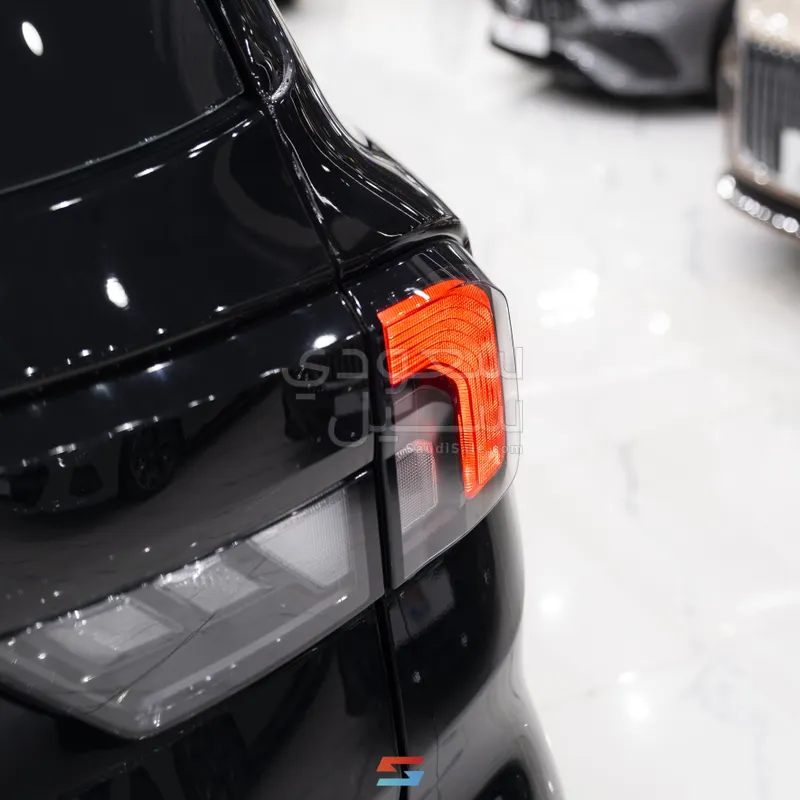 2025 فورد ايفرست