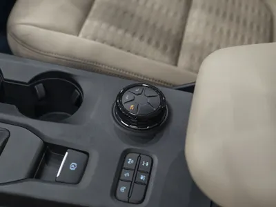 2025 فورد ايفرست