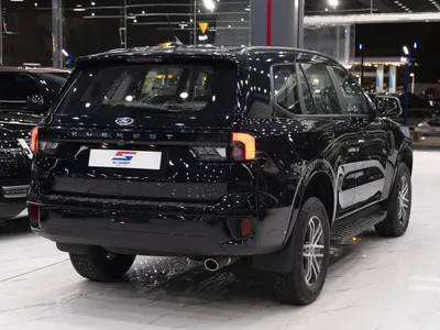 2025 فورد ايفرست